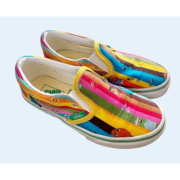 VANS x Sesame Street Youth Kids Slip On Canvas Sneakers Size 1 - Picture 8 of 8